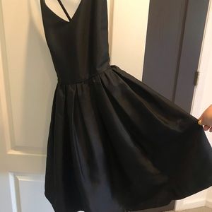Sattin black dress